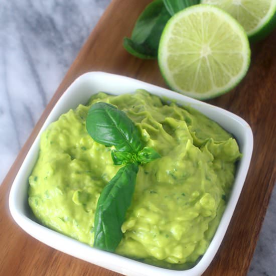 Fresh and Easy Basil Guacamole