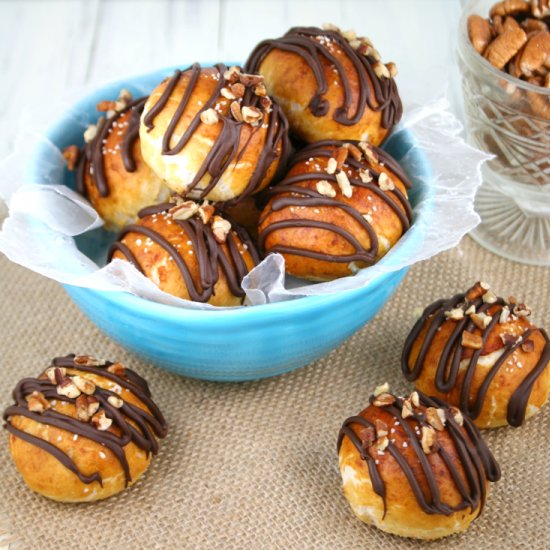 Chocolate Turtle Pretzel Bites