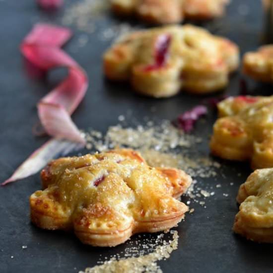 Rhubarb and Cream Hand Pies