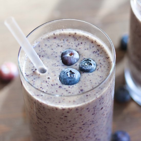 Blueberry Banana Almond Smoothie