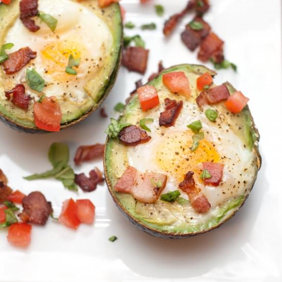 Avocado Baked Eggs