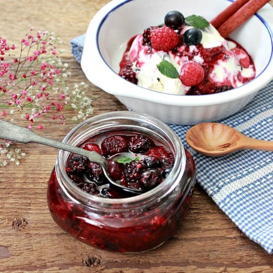 Quick, Mixed Berry Summer Compote