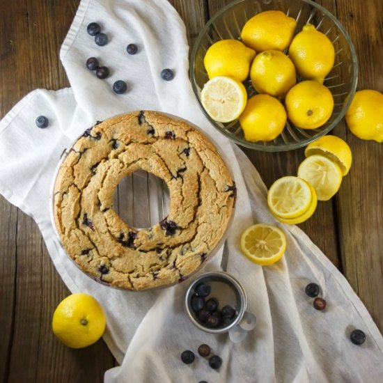 Moist Lemon and Blueberry Cake