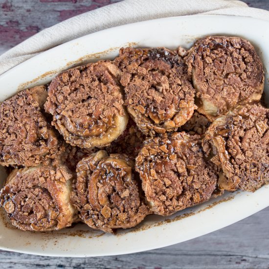 Cinnamon Toast Crunch Cinnamon Buns