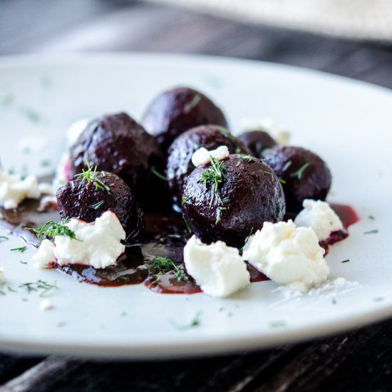 Baby Beets in Cranberry Juice