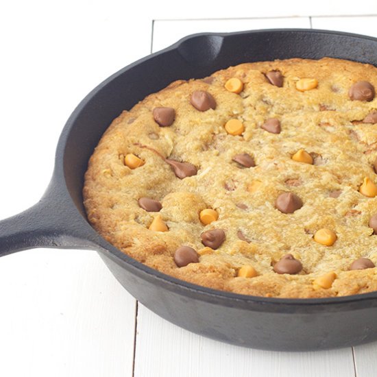 Hello Dolly Magic Skillet Cookie