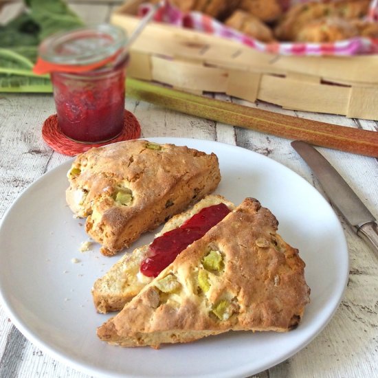 Sweet Rhubarb Scones