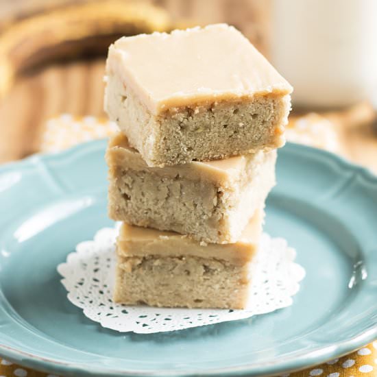 PB Glazed Banana Blondie