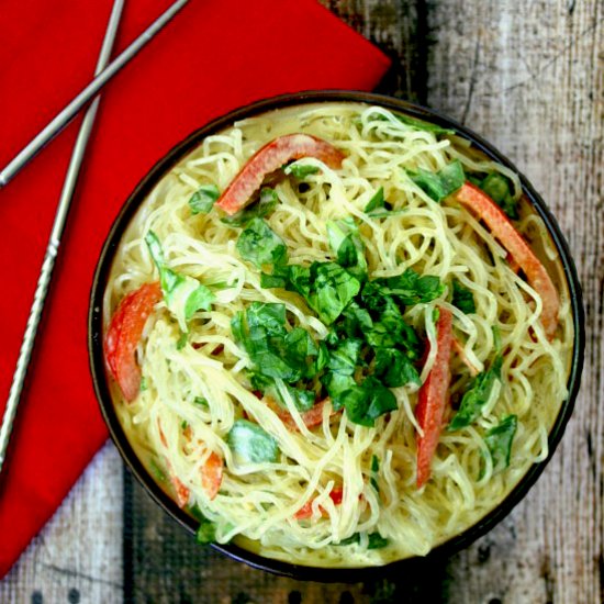 Kelp Noodles and Spicy Peanut Sauce