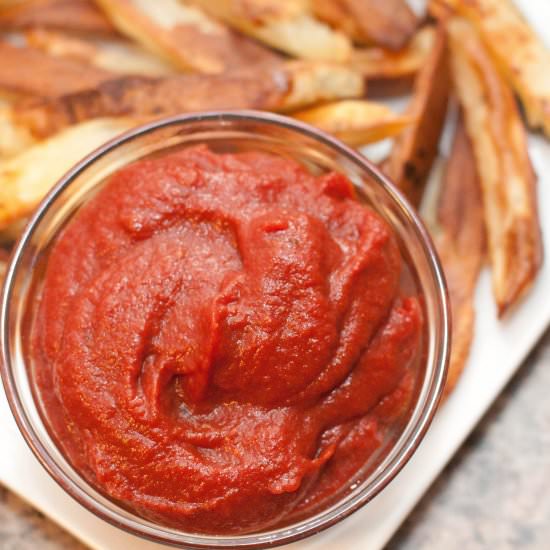 5 Minute Homemade Ketchup