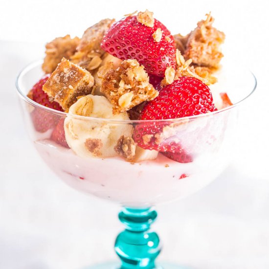 Fruit & Yogurt Parfaits w/ Granola