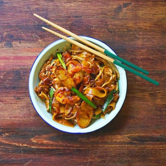 Stir-fry Flat Rice Noodles