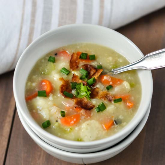 Paleo Cauliflower Clam Chowder