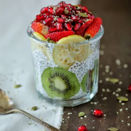 Cinnamon Chia Pudding with Fruit