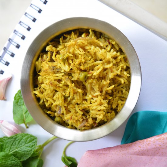 Vegan Mint Biriyani with Gardenpeas