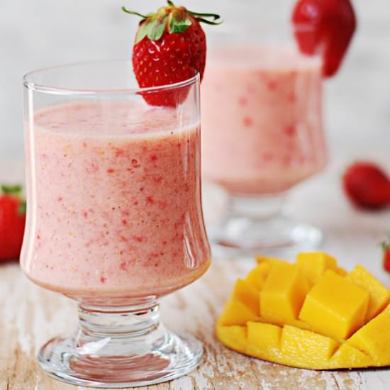 Strawberry Mango Smoothie