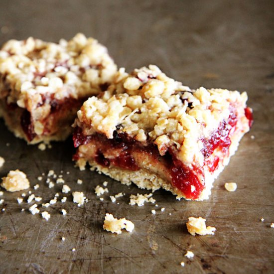 Cran Apple Crumble Bars