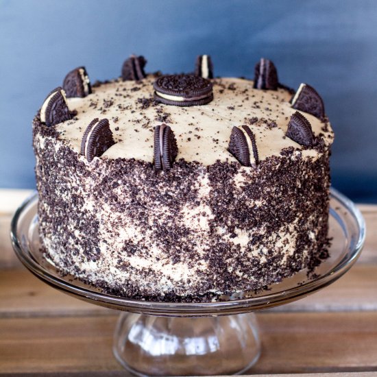 Chocolate Peanut Butter Oreo Cake