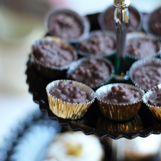 Puffed Quinoa Chocolate Clusters