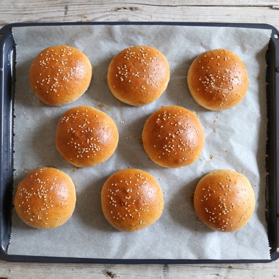 Whole Wheat Hamburger Buns