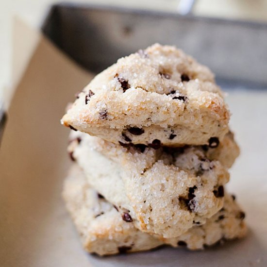 Easy Chocolate Chip Scones