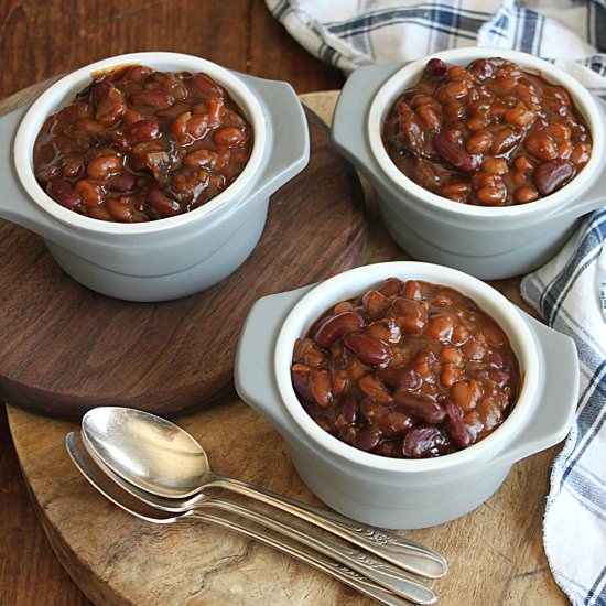 Molasses Baked Beans