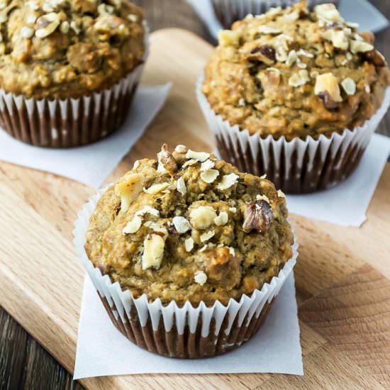 Whole Wheat Banana Oatmeal Muffins