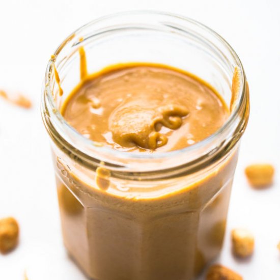 5 Minute Homemade Peanut Butter