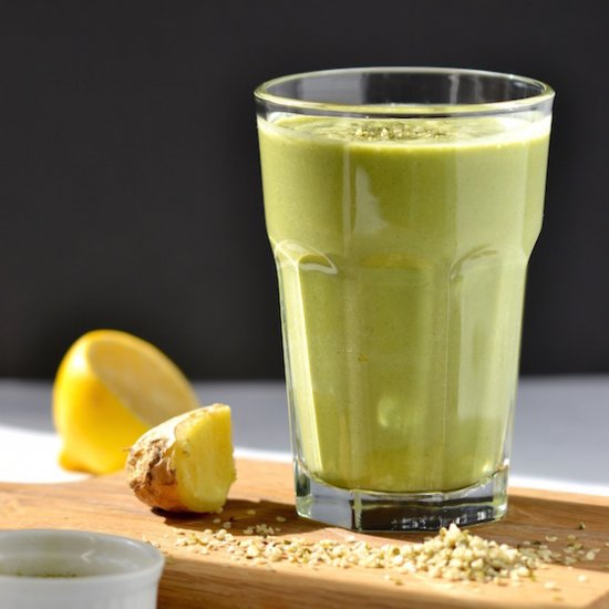 Lemon, Ginger & Green Tea Smoothie