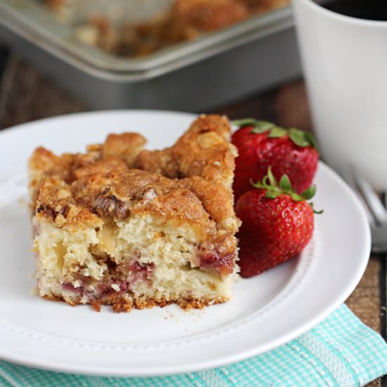 Strawberry Rhubarb Coffee Cake