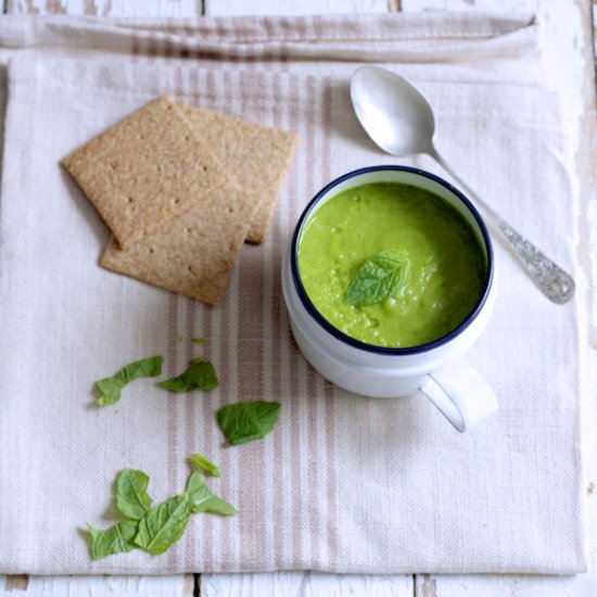 Zesty Courgette and Leek Soup