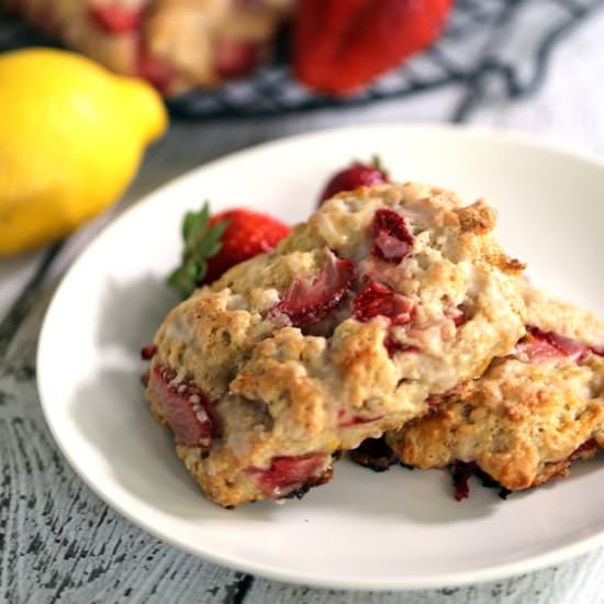 Strawberry Lemonade Scones