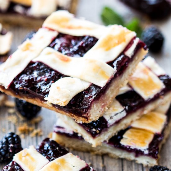 Easy Blackberry Pie Bars