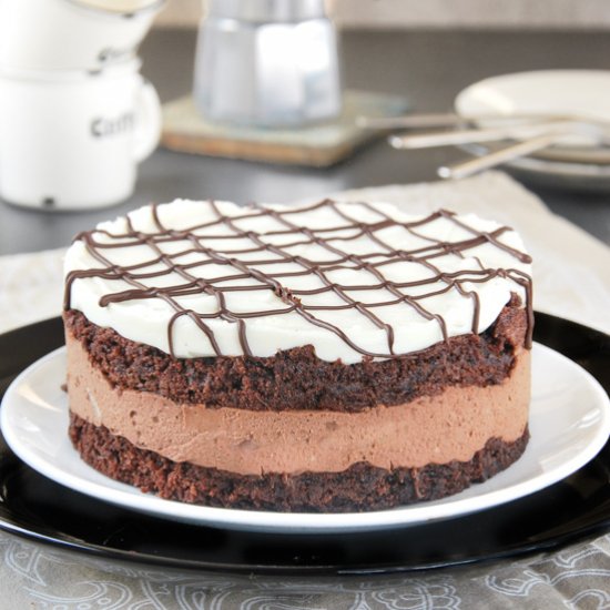 Chocolate cake with mascarpone