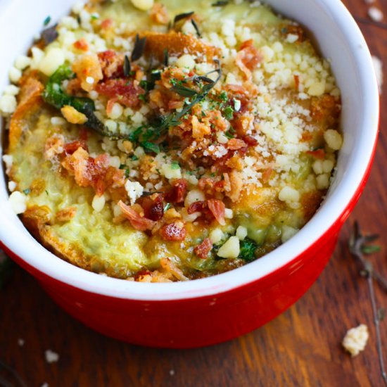 GF Herbed Chicken Biscuit Bake