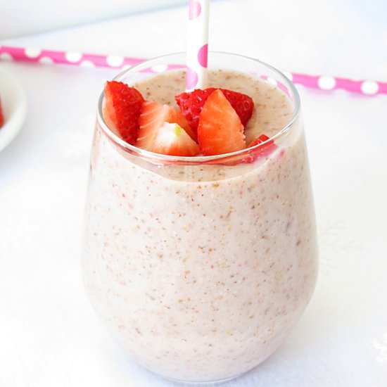 Strawberry Chia Smoothie