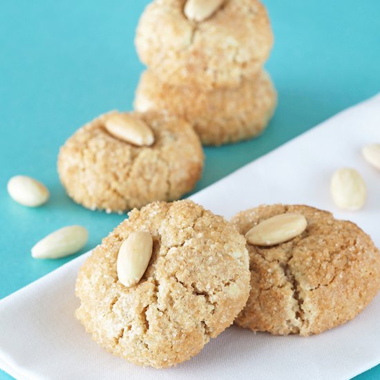 Snickerdoodle Amaretti Cookies