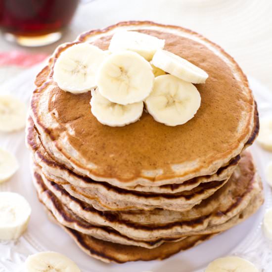 Fluffy Honey Banana Pancakes