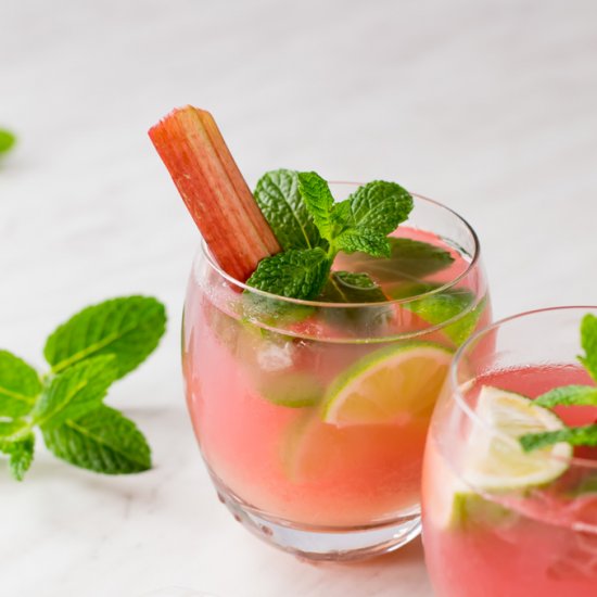 Rhubarb Lemonade