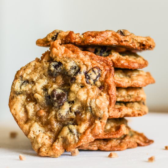 The BEST Oatmeal Cookies