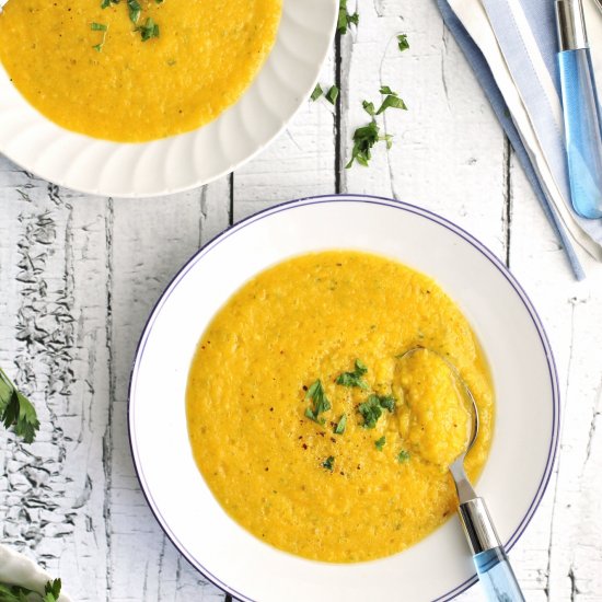 Roasted yellow pepper & tomato soup