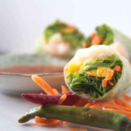 Spicy Thai Pepper Salad Rolls