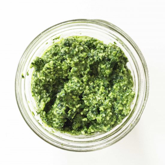 Skinny Kale & Carrot Top Pesto