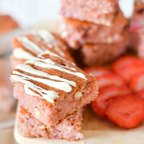 Strawberry White Chocolate Cake