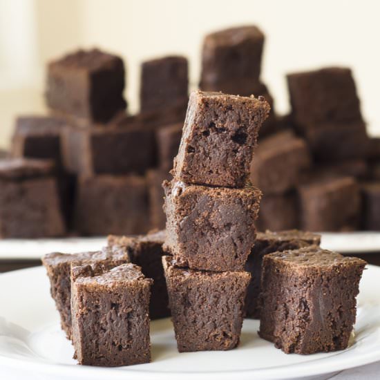 Easy Ultimate Fudge Brownies