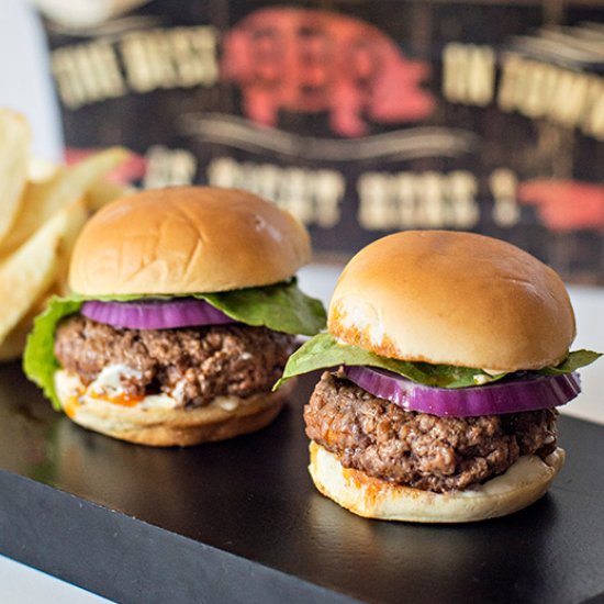 Beef sliders with chipotle mayo