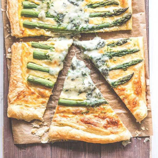 Asparagus and Gorgonzola Tart