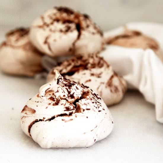 Mini Chocolate Meringue