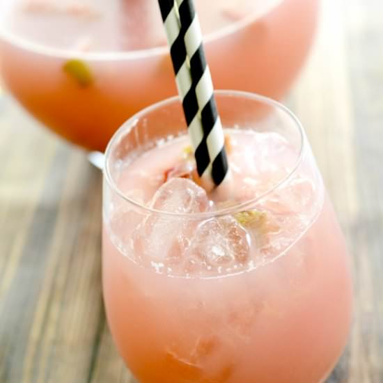 Boozy Summer Rhubarb Lemonade