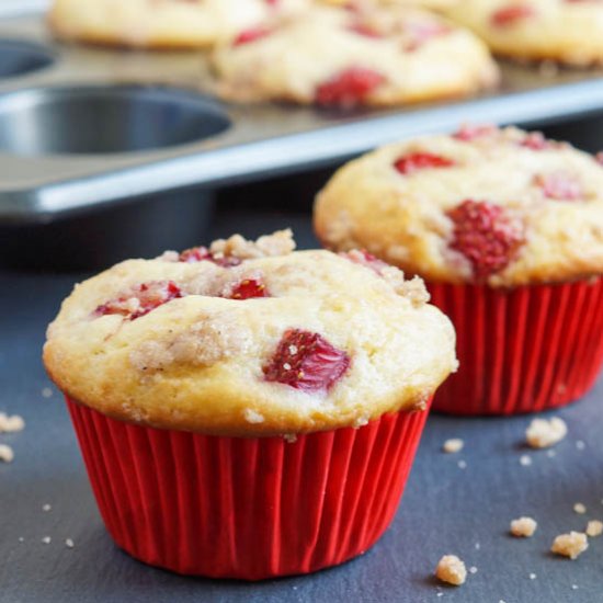 Strawberry Cheesecake Muffins